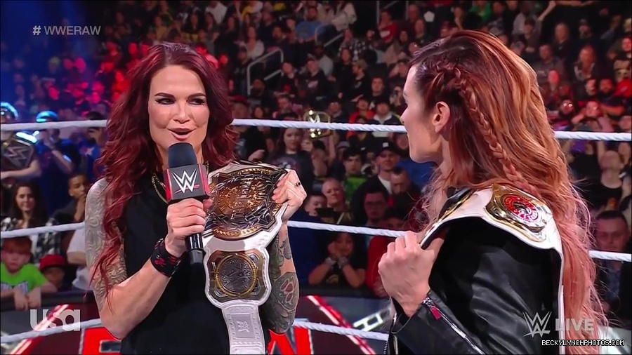 WWE_Monday_Night_Raw_2023_03_06_720p_HDTV_x264-NWCHD_mp4_007191429.jpg