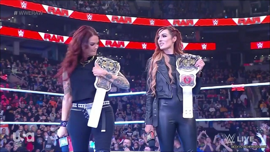 WWE_Monday_Night_Raw_2023_03_06_720p_HDTV_x264-NWCHD_mp4_007222660.jpg