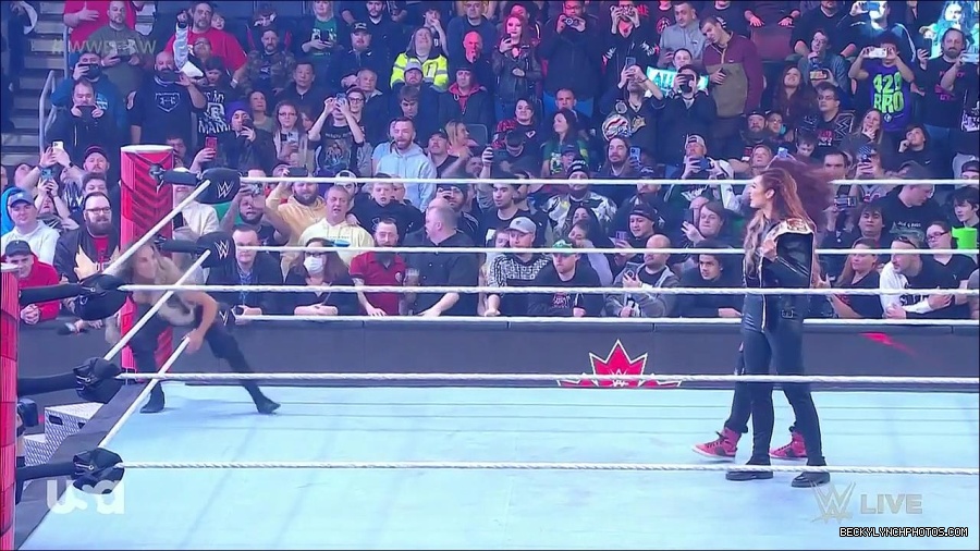 WWE_Monday_Night_Raw_2023_03_06_720p_HDTV_x264-NWCHD_mp4_007226264.jpg