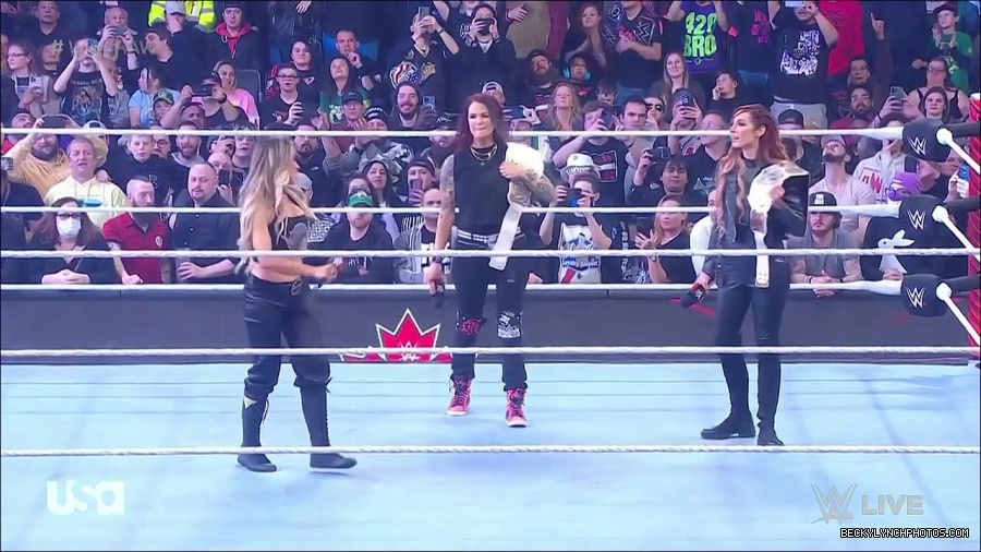 WWE_Monday_Night_Raw_2023_03_06_720p_HDTV_x264-NWCHD_mp4_007233070.jpg