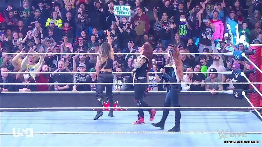 WWE_Monday_Night_Raw_2023_03_06_720p_HDTV_x264-NWCHD_mp4_007235072.jpg
