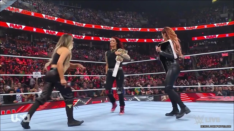WWE_Monday_Night_Raw_2023_03_06_720p_HDTV_x264-NWCHD_mp4_007237475.jpg