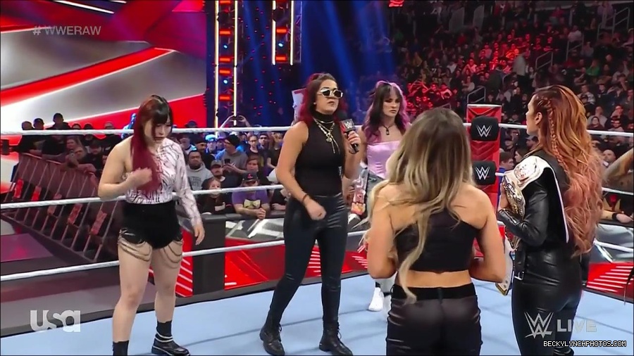 WWE_Monday_Night_Raw_2023_03_06_720p_HDTV_x264-NWCHD_mp4_007304742.jpg