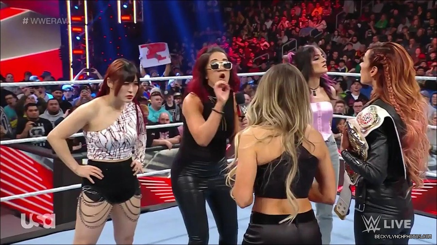WWE_Monday_Night_Raw_2023_03_06_720p_HDTV_x264-NWCHD_mp4_007308346.jpg