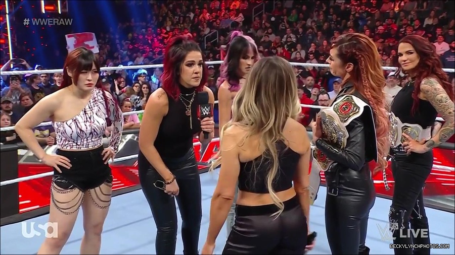 WWE_Monday_Night_Raw_2023_03_06_720p_HDTV_x264-NWCHD_mp4_007315152.jpg