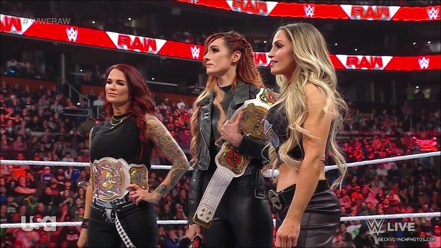 WWE_Monday_Night_Raw_2023_03_06_720p_HDTV_x264-NWCHD_mp4_007321959.jpg