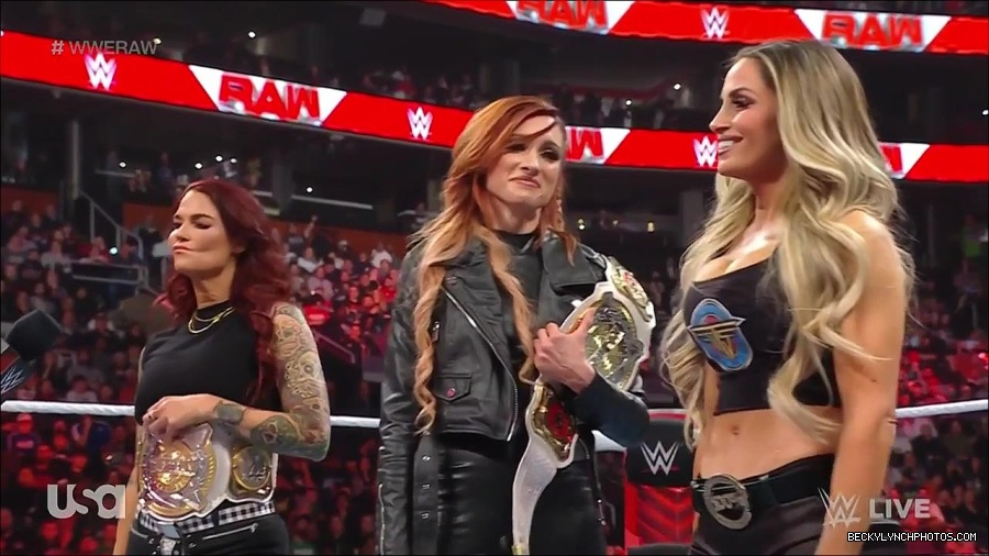 WWE_Monday_Night_Raw_2023_03_06_720p_HDTV_x264-NWCHD_mp4_007334772.jpg