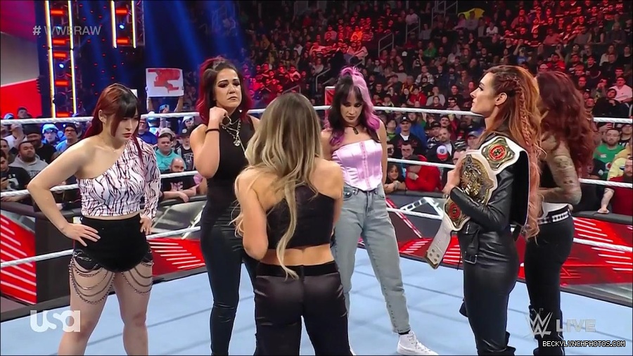 WWE_Monday_Night_Raw_2023_03_06_720p_HDTV_x264-NWCHD_mp4_007341979.jpg