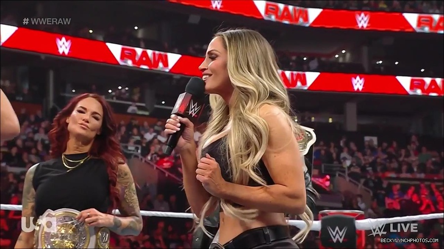 WWE_Monday_Night_Raw_2023_03_06_720p_HDTV_x264-NWCHD_mp4_007342380.jpg