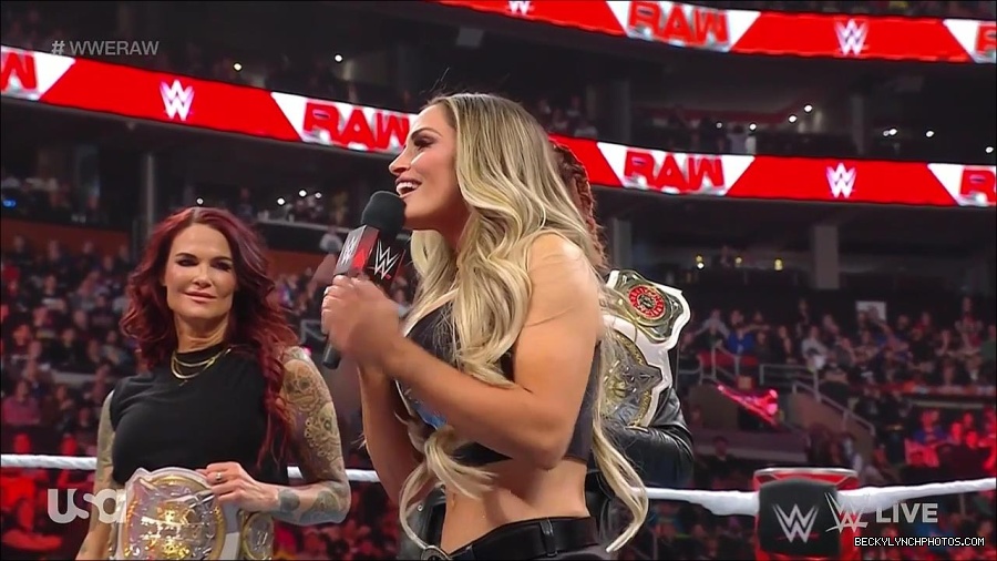 WWE_Monday_Night_Raw_2023_03_06_720p_HDTV_x264-NWCHD_mp4_007345182.jpg