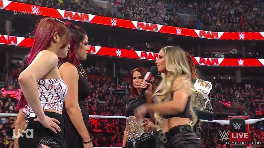 WWE_Monday_Night_Raw_2023_03_06_720p_HDTV_x264-NWCHD_mp4_007370007.jpg