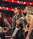 WWE_Monday_Night_Raw_2023_03_06_720p_HDTV_x264-NWCHD_mp4_007326364.jpg