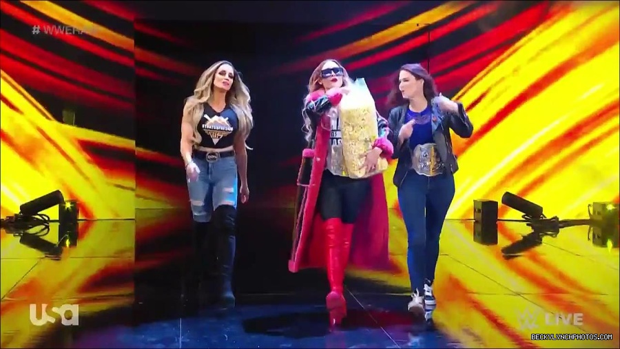 WWE_Monday_Night_Raw_2023_03_20_720p_HDTV_x264-NWCHD_mp4_005021341.jpg