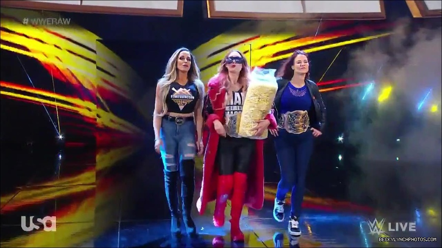 WWE_Monday_Night_Raw_2023_03_20_720p_HDTV_x264-NWCHD_mp4_005023343.jpg