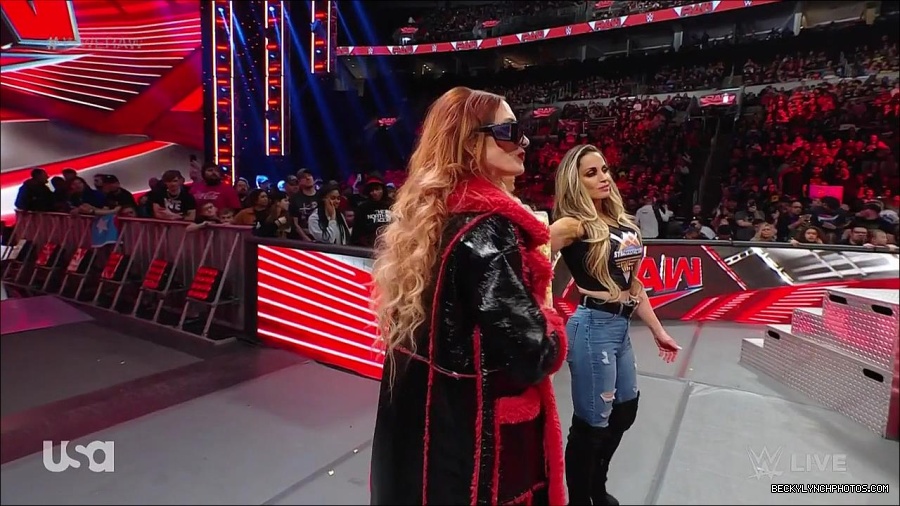 WWE_Monday_Night_Raw_2023_03_20_720p_HDTV_x264-NWCHD_mp4_005082202.jpg