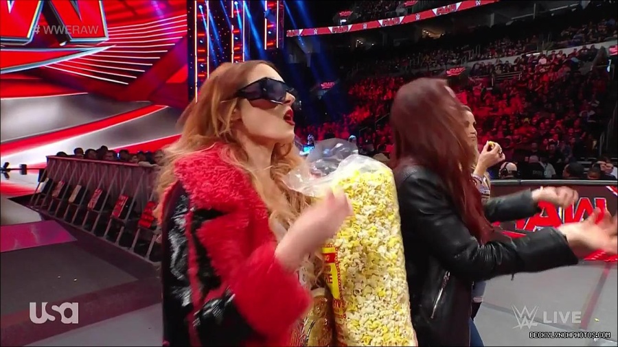 WWE_Monday_Night_Raw_2023_03_20_720p_HDTV_x264-NWCHD_mp4_005107828.jpg