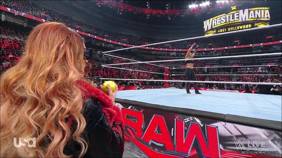WWE_Monday_Night_Raw_2023_03_20_720p_HDTV_x264-NWCHD_mp4_005253573.jpg