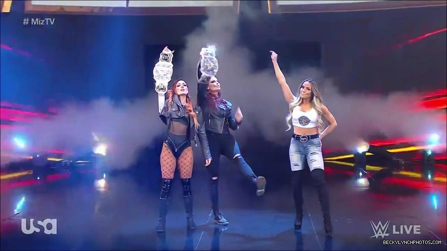 WWE_WrestleMania_Raw_2023_03_27_720p_HDTV_x264-NWCHD_mp4_000263817.jpg