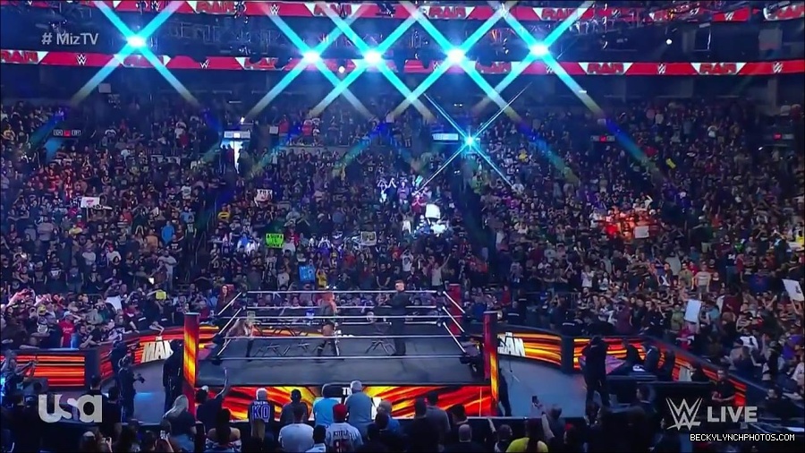 WWE_WrestleMania_Raw_2023_03_27_720p_HDTV_x264-NWCHD_mp4_000295049.jpg