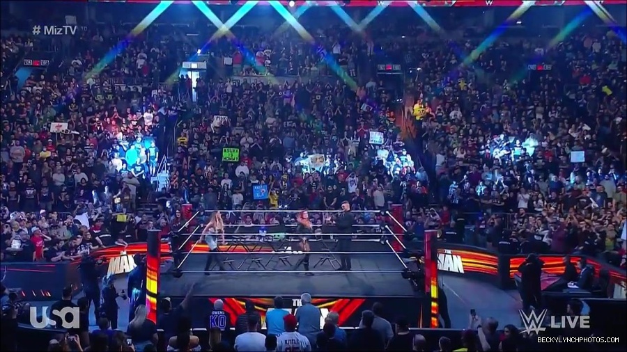 WWE_WrestleMania_Raw_2023_03_27_720p_HDTV_x264-NWCHD_mp4_000296250.jpg