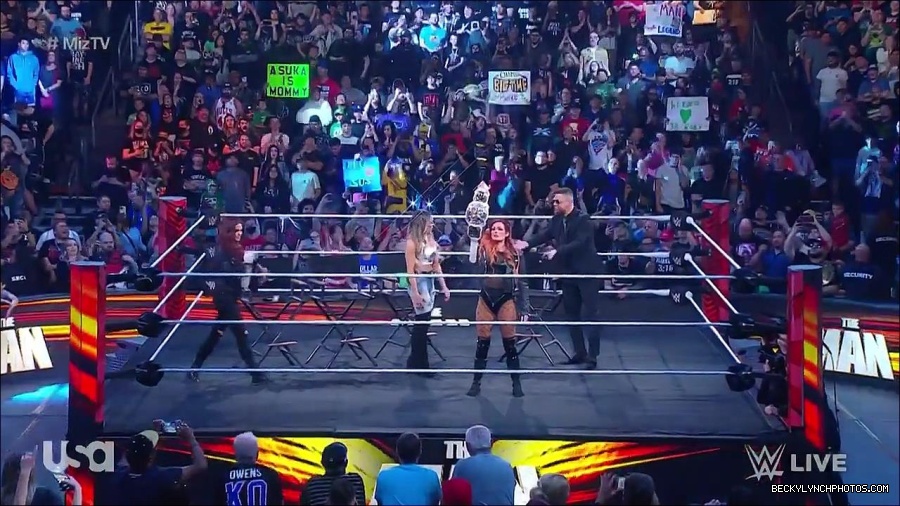 WWE_WrestleMania_Raw_2023_03_27_720p_HDTV_x264-NWCHD_mp4_000299453.jpg