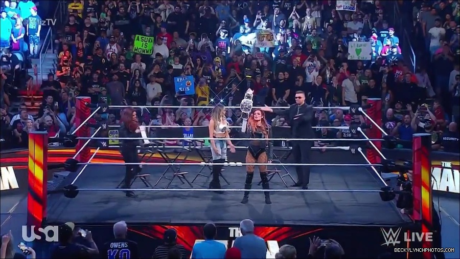 WWE_WrestleMania_Raw_2023_03_27_720p_HDTV_x264-NWCHD_mp4_000299853.jpg
