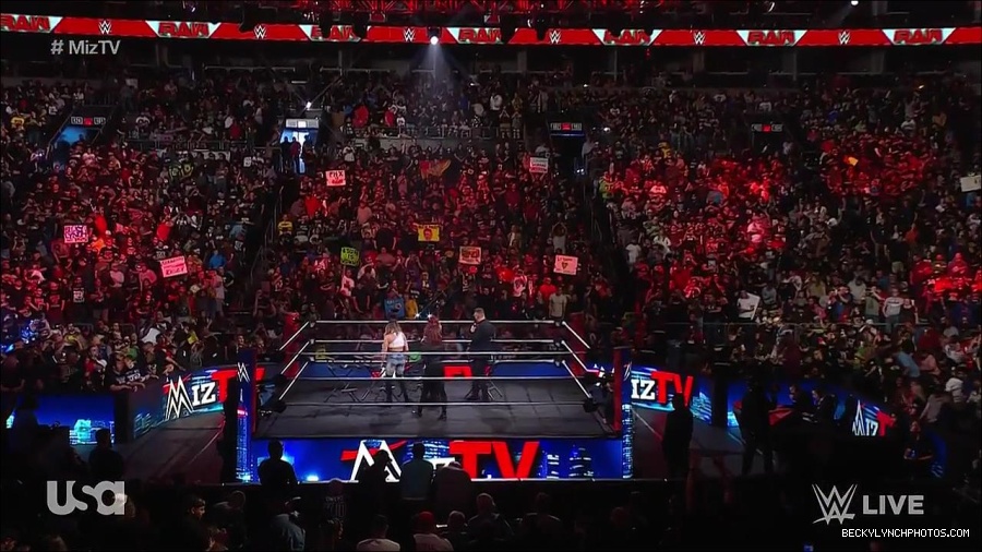 WWE_WrestleMania_Raw_2023_03_27_720p_HDTV_x264-NWCHD_mp4_000325079.jpg