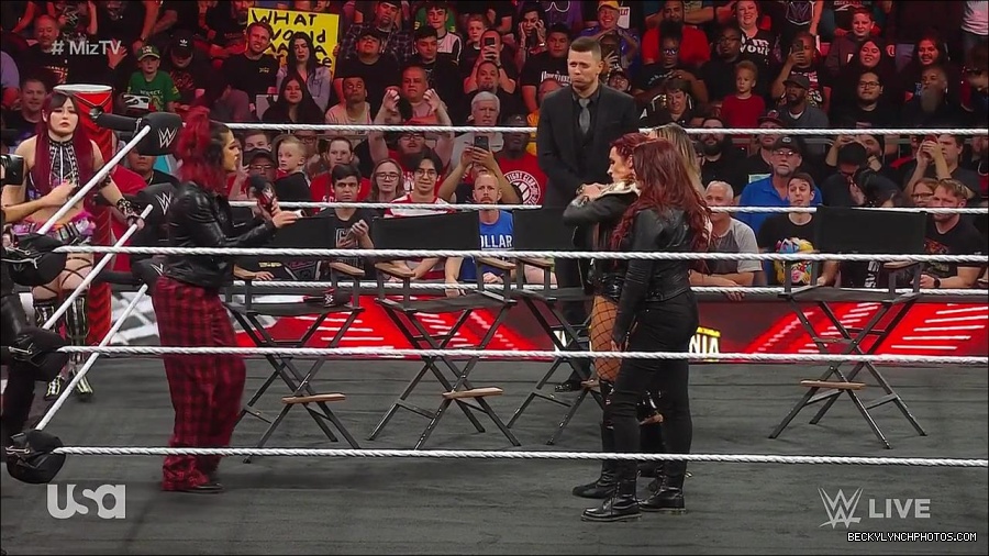 WWE_WrestleMania_Raw_2023_03_27_720p_HDTV_x264-NWCHD_mp4_000560347.jpg