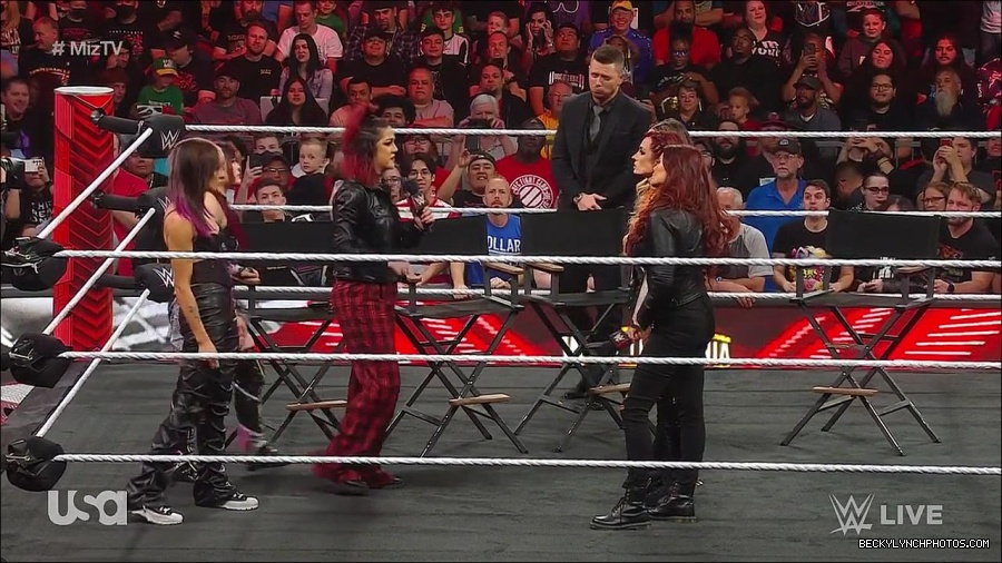 WWE_WrestleMania_Raw_2023_03_27_720p_HDTV_x264-NWCHD_mp4_000563951.jpg