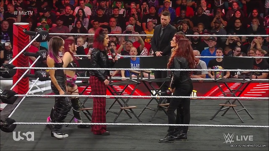 WWE_WrestleMania_Raw_2023_03_27_720p_HDTV_x264-NWCHD_mp4_000564351.jpg