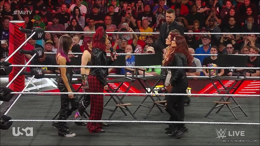 WWE_WrestleMania_Raw_2023_03_27_720p_HDTV_x264-NWCHD_mp4_000565152.jpg
