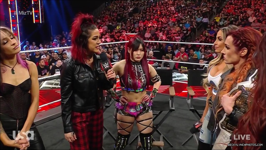 WWE_WrestleMania_Raw_2023_03_27_720p_HDTV_x264-NWCHD_mp4_000617204.jpg