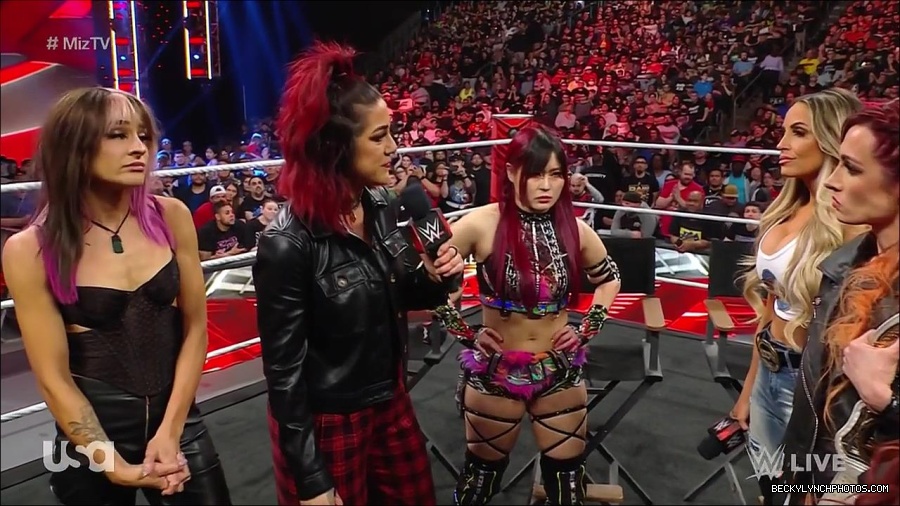 WWE_WrestleMania_Raw_2023_03_27_720p_HDTV_x264-NWCHD_mp4_000618005.jpg