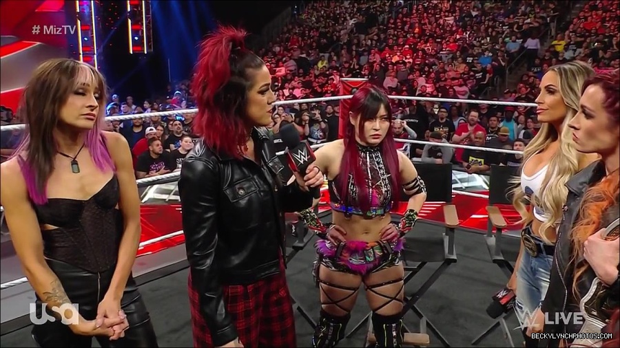 WWE_WrestleMania_Raw_2023_03_27_720p_HDTV_x264-NWCHD_mp4_000618405.jpg