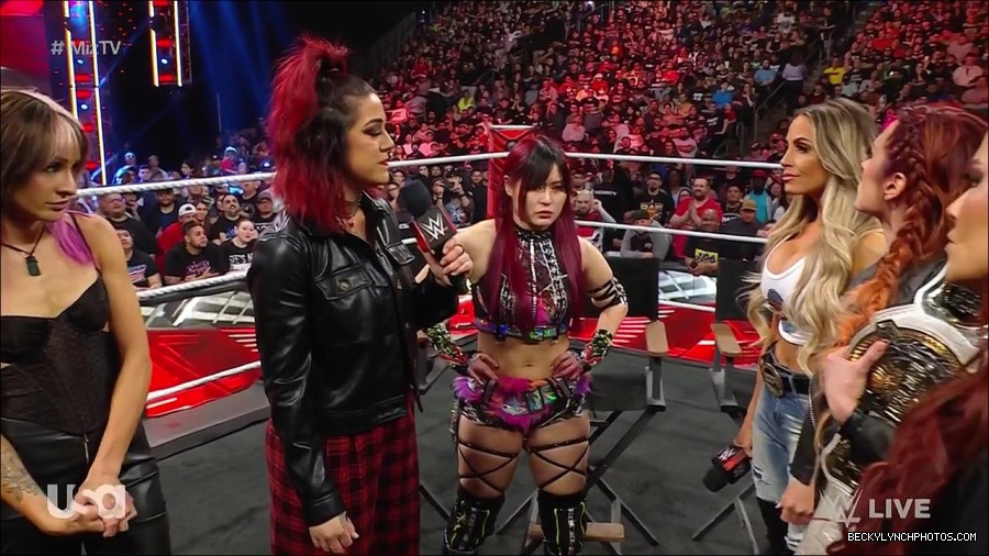 WWE_WrestleMania_Raw_2023_03_27_720p_HDTV_x264-NWCHD_mp4_000619206.jpg
