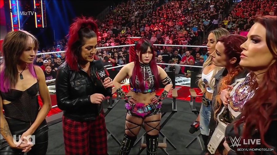 WWE_WrestleMania_Raw_2023_03_27_720p_HDTV_x264-NWCHD_mp4_000623610.jpg