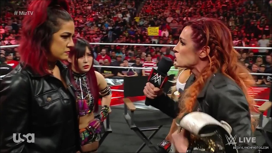 WWE_WrestleMania_Raw_2023_03_27_720p_HDTV_x264-NWCHD_mp4_000688875.jpg