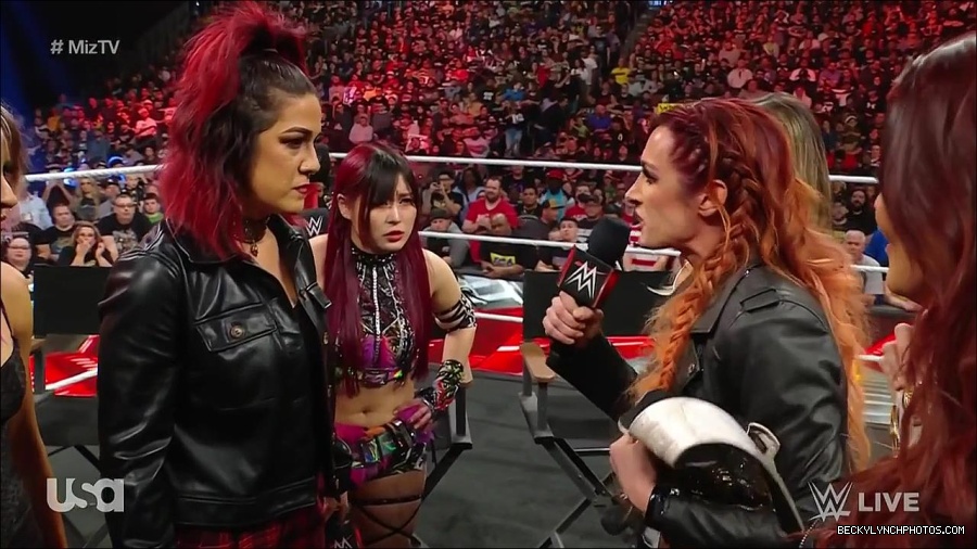 WWE_WrestleMania_Raw_2023_03_27_720p_HDTV_x264-NWCHD_mp4_000690877.jpg