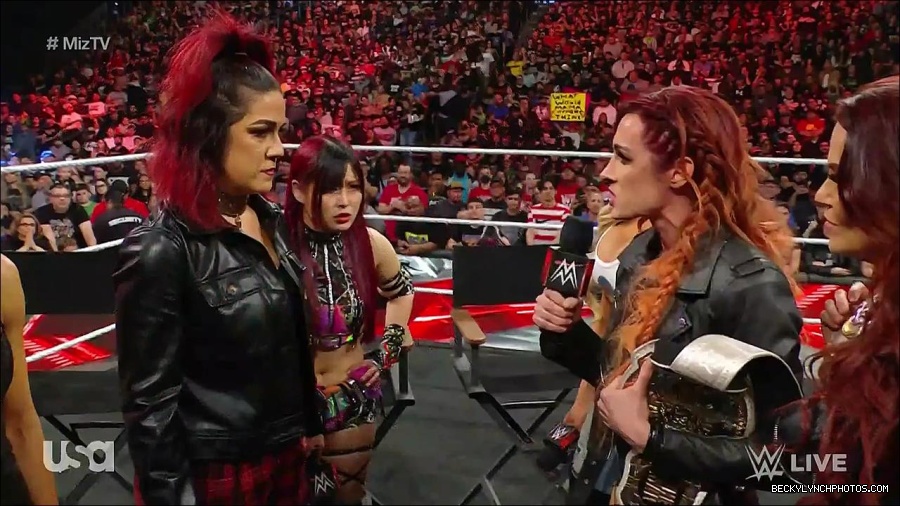 WWE_WrestleMania_Raw_2023_03_27_720p_HDTV_x264-NWCHD_mp4_000692879.jpg