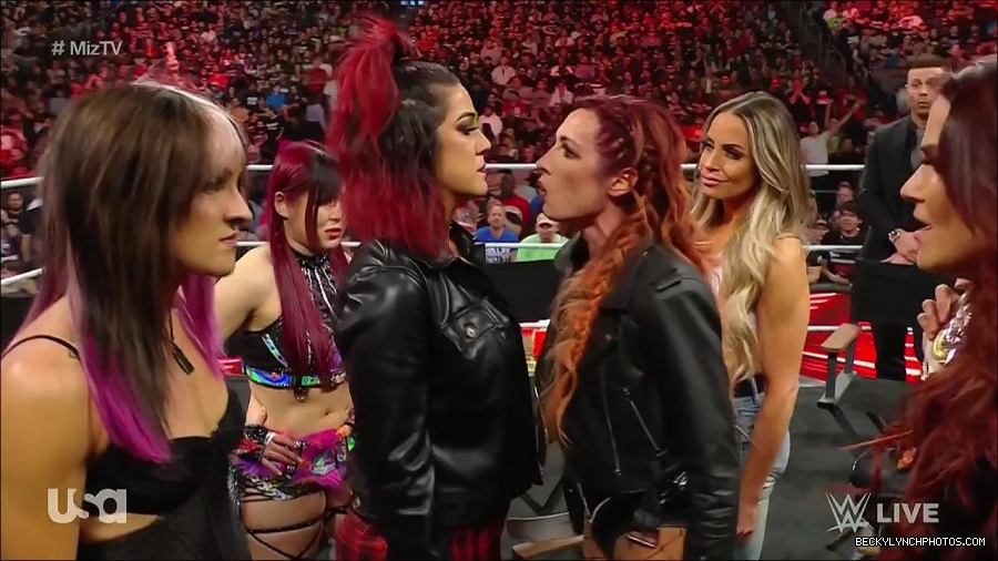 WWE_WrestleMania_Raw_2023_03_27_720p_HDTV_x264-NWCHD_mp4_000710897.jpg