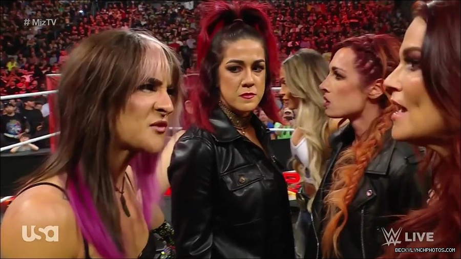 WWE_WrestleMania_Raw_2023_03_27_720p_HDTV_x264-NWCHD_mp4_000716103.jpg