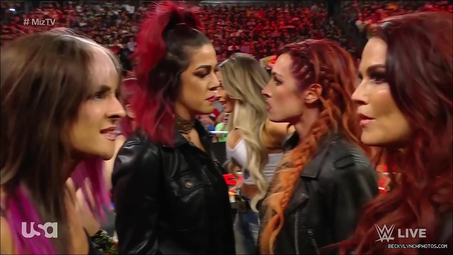 WWE_WrestleMania_Raw_2023_03_27_720p_HDTV_x264-NWCHD_mp4_000716503.jpg