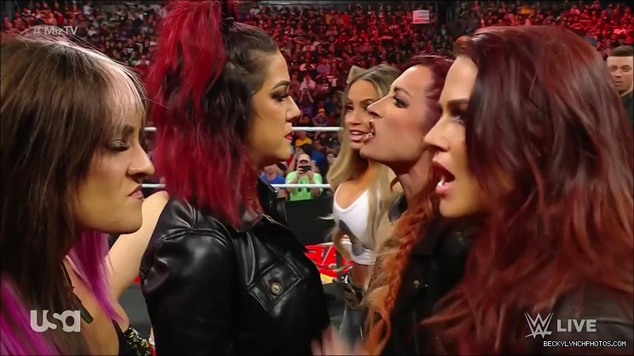 WWE_WrestleMania_Raw_2023_03_27_720p_HDTV_x264-NWCHD_mp4_000717304.jpg