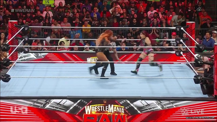 WWE_WrestleMania_Raw_2023_03_27_720p_HDTV_x264-NWCHD_mp4_000801388.jpg