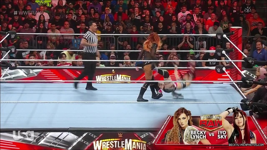 WWE_WrestleMania_Raw_2023_03_27_720p_HDTV_x264-NWCHD_mp4_000802189.jpg