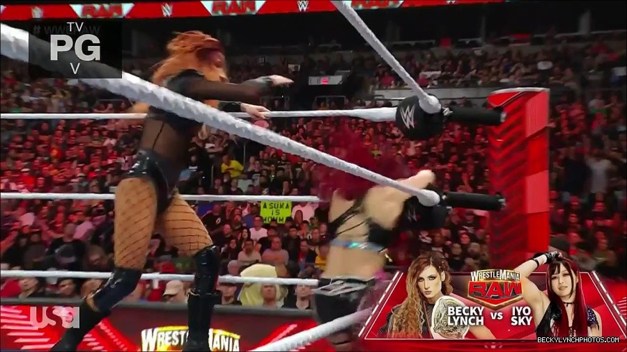 WWE_WrestleMania_Raw_2023_03_27_720p_HDTV_x264-NWCHD_mp4_000805392.jpg