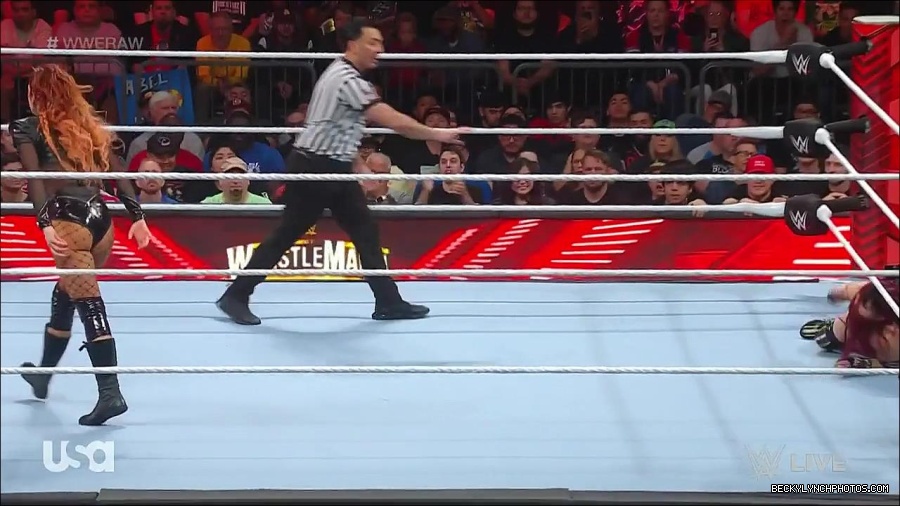 WWE_WrestleMania_Raw_2023_03_27_720p_HDTV_x264-NWCHD_mp4_000835889.jpg