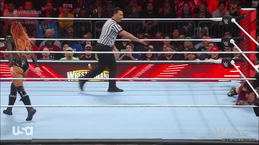WWE_WrestleMania_Raw_2023_03_27_720p_HDTV_x264-NWCHD_mp4_000836022.jpg