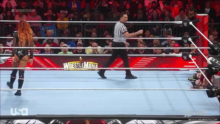 WWE_WrestleMania_Raw_2023_03_27_720p_HDTV_x264-NWCHD_mp4_000836423.jpg