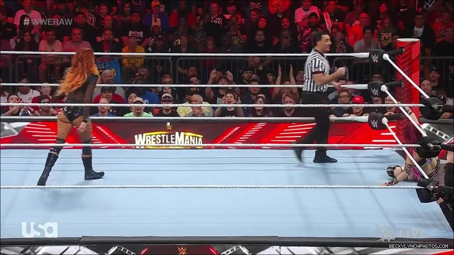 WWE_WrestleMania_Raw_2023_03_27_720p_HDTV_x264-NWCHD_mp4_000837090.jpg